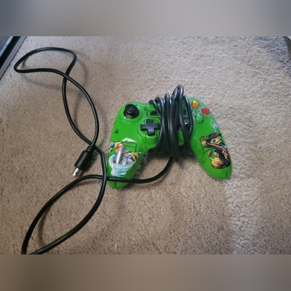 Wired Xbox Controller - Picture 1 of 1